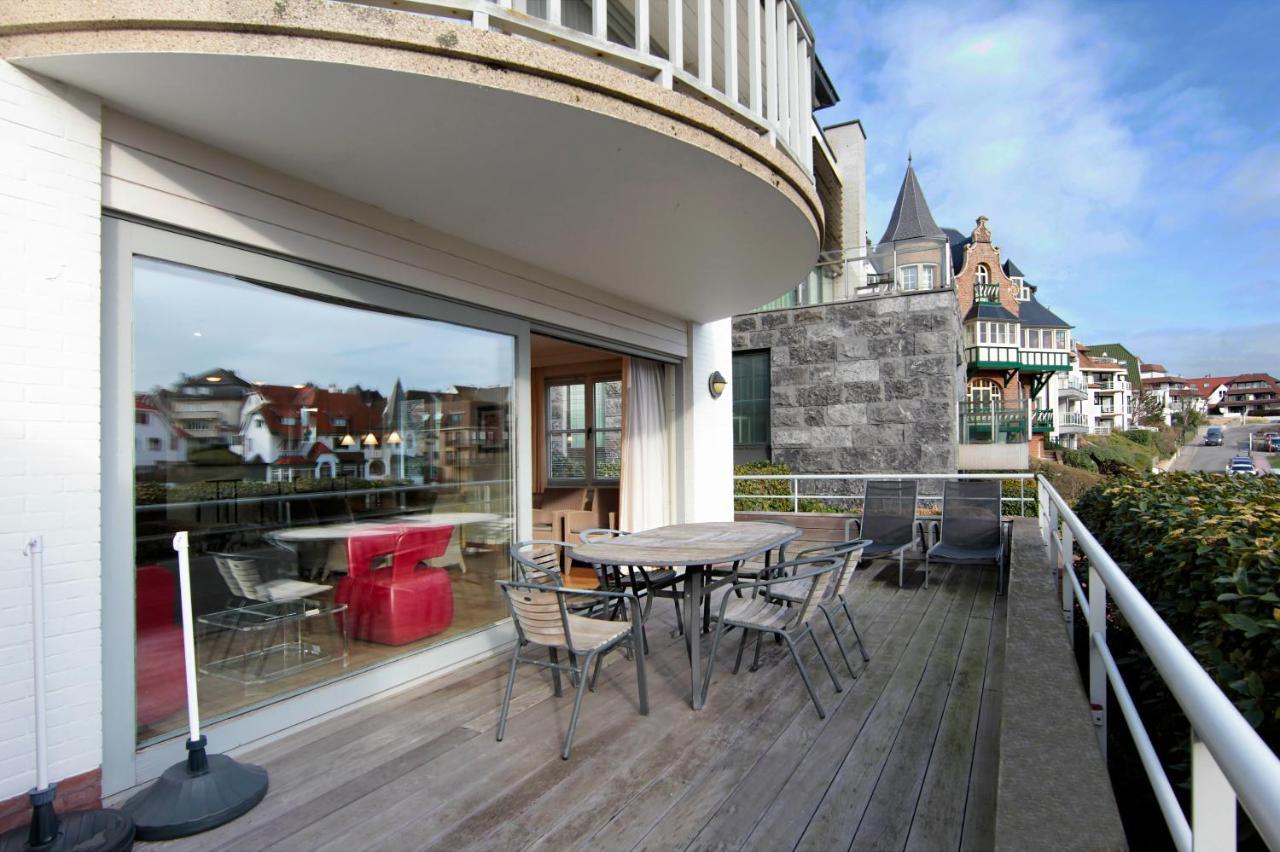Fairway Apartment クノック・ヘイスト エクステリア 写真
