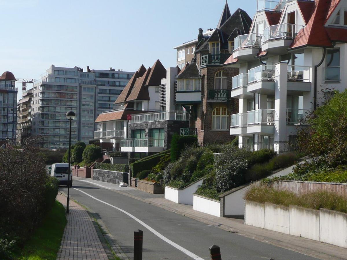 Fairway Apartment クノック・ヘイスト エクステリア 写真